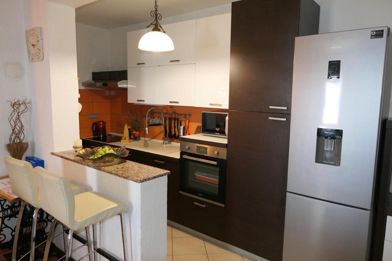 Apartment Marko Сень Екстер'єр фото