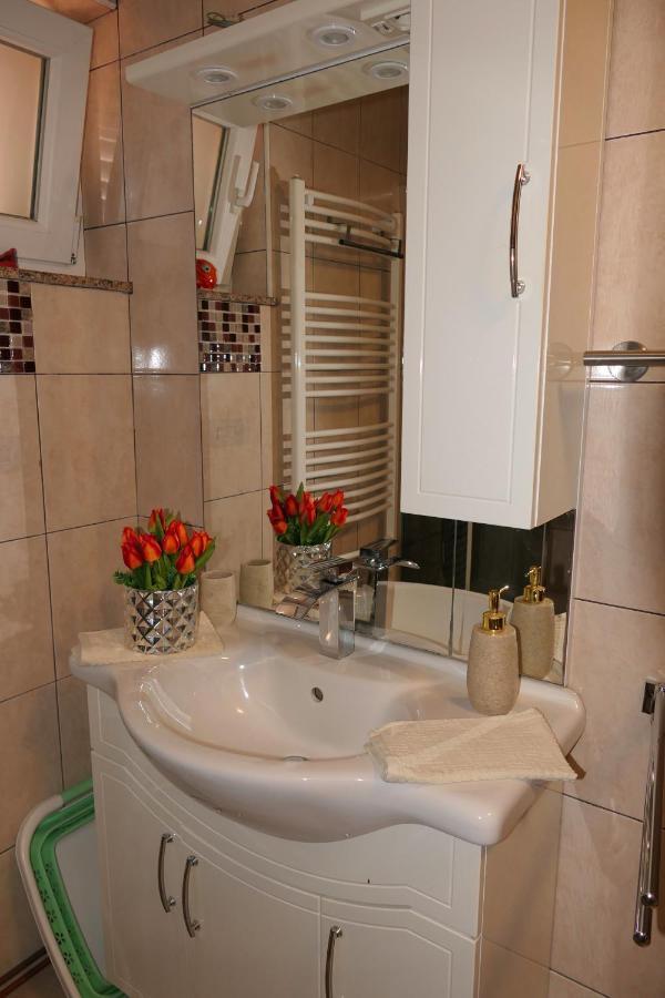 Apartment Marko Сень Екстер'єр фото