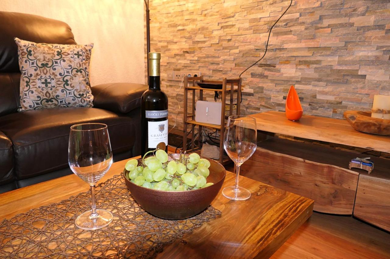 Apartment Marko Сень Екстер'єр фото